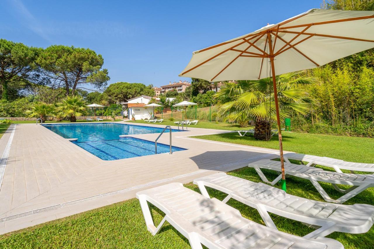 Apartamentos Costamar Lloret de Mar Exteriör bild